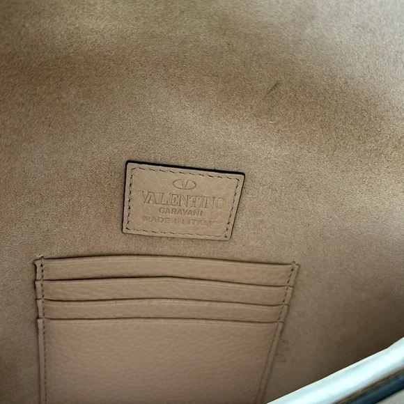 Valentino Garavani Clutch - Picture 2 of 5